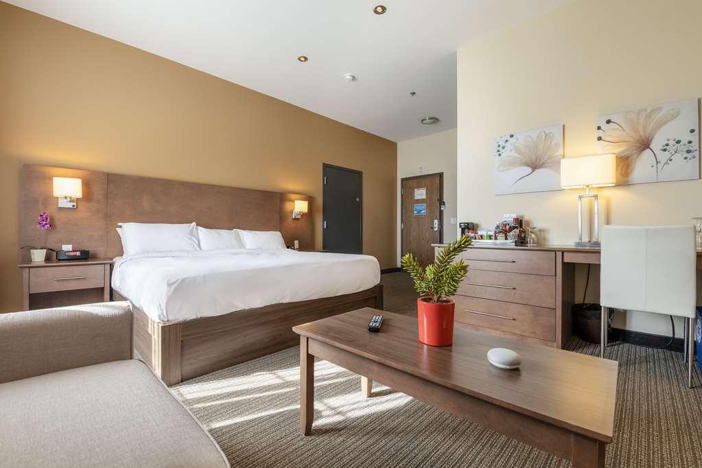 Imperia Hotel Et Suites Terrebonne Room photo
