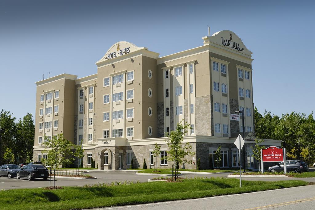 Imperia Hotel Et Suites Terrebonne Exterior photo